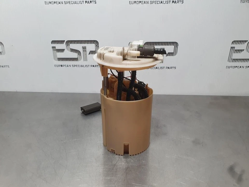 RENAULT MEGANE FUEL PUMP X32/X95, 09/10-05/16 172022485R - image 4 of 4
