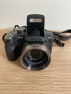 Panasonic LUMIX DMC-FZ38 12.1MP 18x Zoom Digital Bridge Camera 4GB