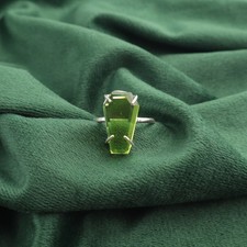 925 Sterling Silver August Birth Natural Peridot Band Fine Wedding Ring Jewelry