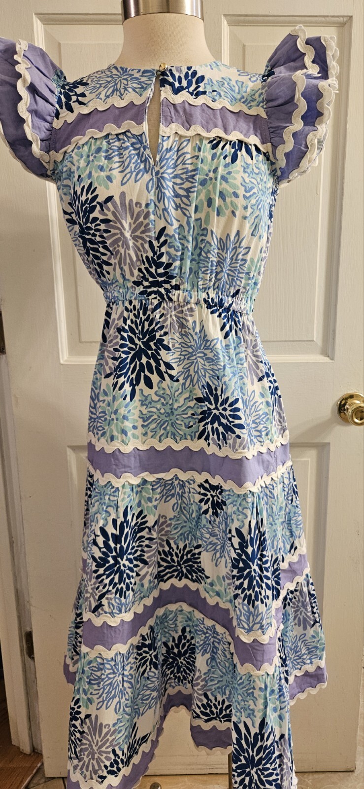 Picture 4 of 15