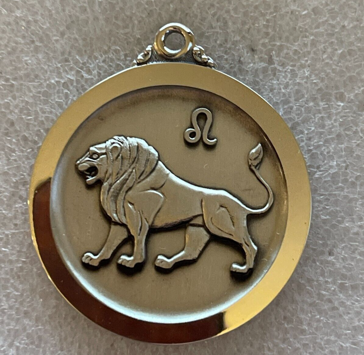JTC 925 Sterling Silver - Vintage Shiny Leo Symbol Zodiac Pendant 2 ...