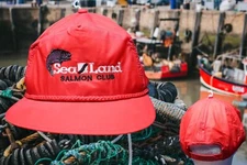 Vintage Sea land Alaska Dutch Harbor Trawler fishing salmon Club cod Crab Hat