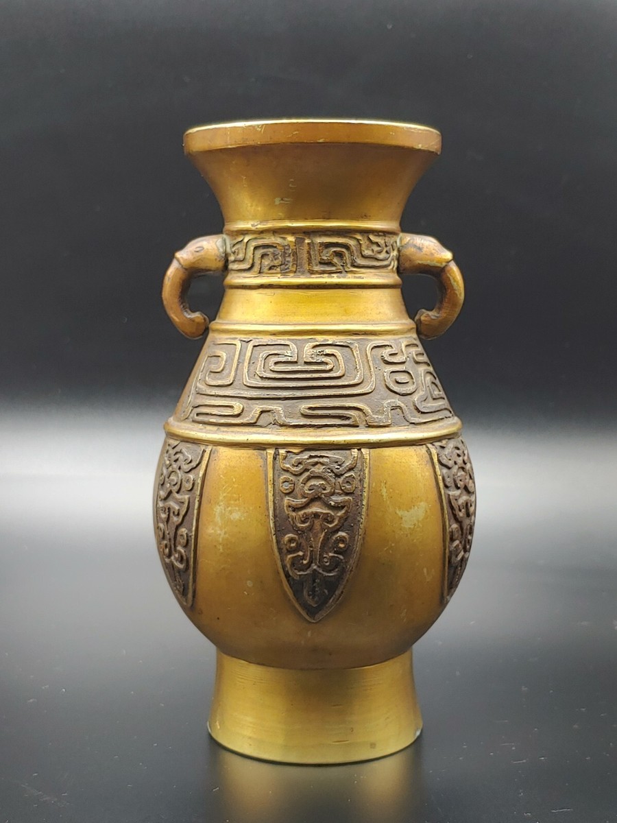 民国铜饕餮纹象首耳樽 Antique Chinese Brass Sculpture Taotie