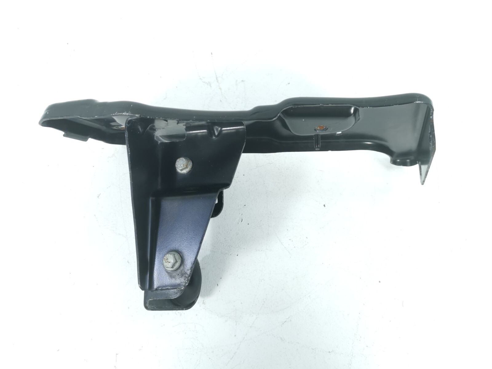 17-20 MASERATI Levante Front Left Side Low Beam Radiator Support Bracket OEM