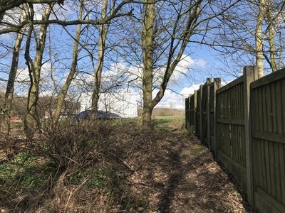 Foto A2 Öffentlicher Fußweg gegenüber Grillenplatz Finney grün \/SJ7946 Ma c2018