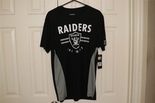 Las Vegas Raiders Football T-Shirt, Medium, Black, Short Sleeve, New w/Tags