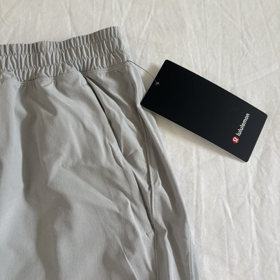 Lululemon Pace Breaker Short 9” *Lined SEAL Seal Gray Men's Size S