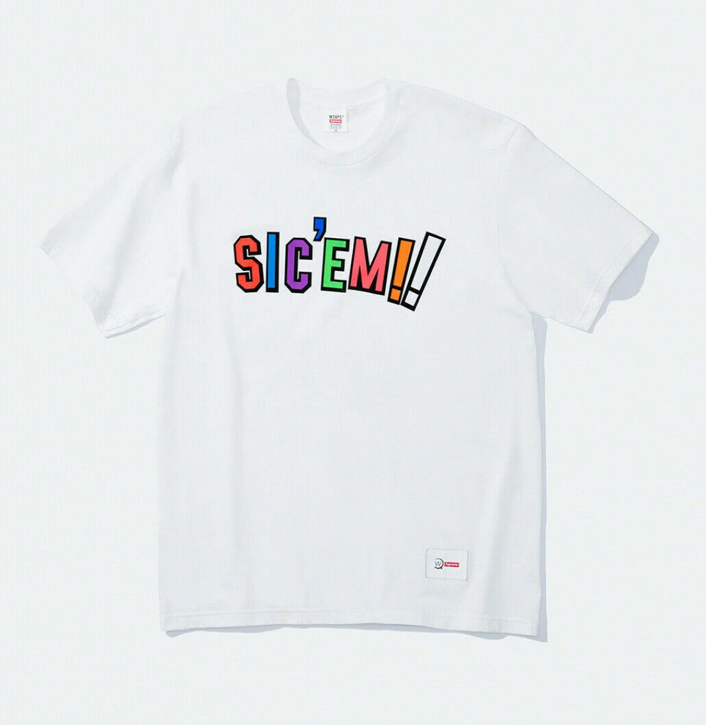 AUTHENTIQUE. NEUF SUPREME/WTAPS SIC'EM ! TEE/FW21 SEMAINE 15/ BLANC TAILLE MOYENNE M