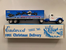 Ertl Diecast 1947 International Kb-12 Cab Semi Truck Eastwood Christmas Bank Le Ertl Diecast 1947 International Kb-12 Cab Semi Truck Eastwood Christmas Bank Le