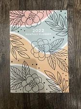 2022 Floral Leaves Art Monthly Planner Calendar Organizer 6.7in x 9.3 Inches