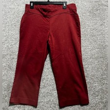 Croft  Barrow Woman  s Stretch Pull On Capri Pants Size 10 Regular