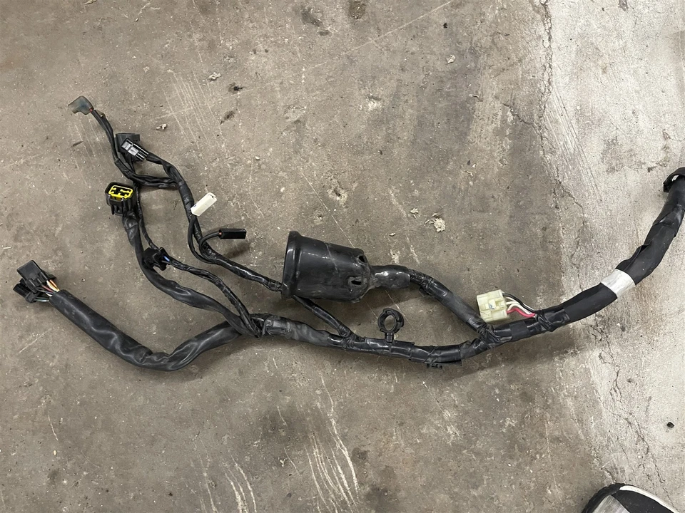 Yamaha FZ-1 FZ1 FZS1000 01 02 03 04 05 2004 OEM cableado principal arnés de cables telar Foto 2 de 4