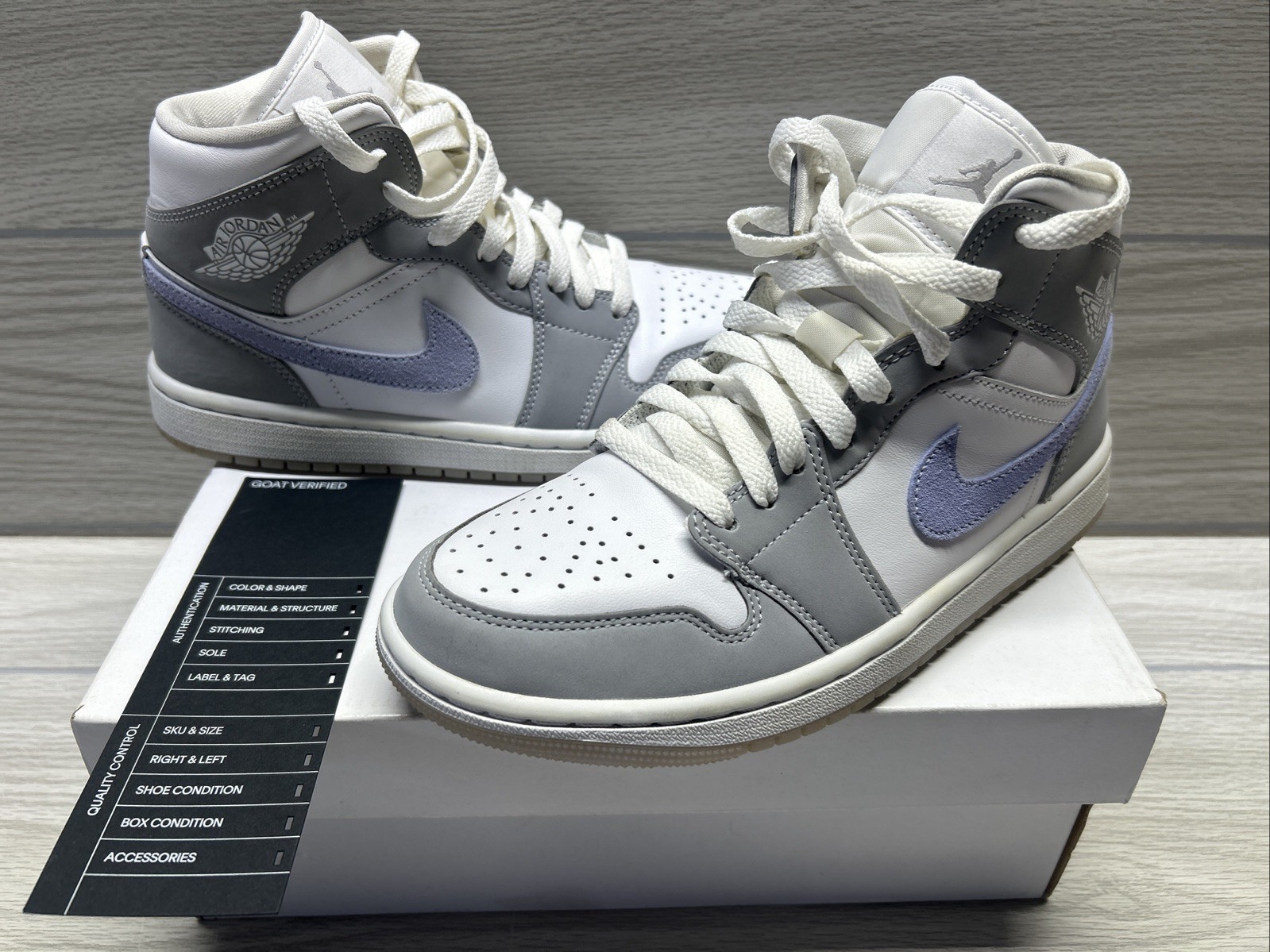 CLEAN Women's Nike Air Jordan 1 Mid White Aluminum Wolf Grey Size 7 BQ6472 105