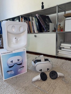 Meta Quest 3S 128GB Standalone VR-Headset inkl. 2 Controller, Weiß/Schwarz