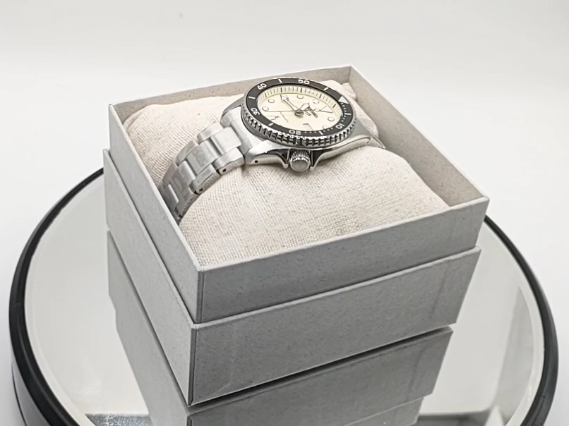Seiko 5 Sports SBSA227 White Dial Automatic Mechanical Diver Men