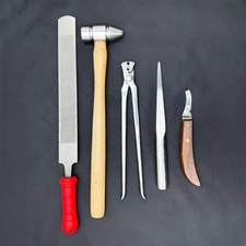 5-Piece Farrier Tool Set for Horses &ndash; Professional Hoof Trimming & Shoeing Kit