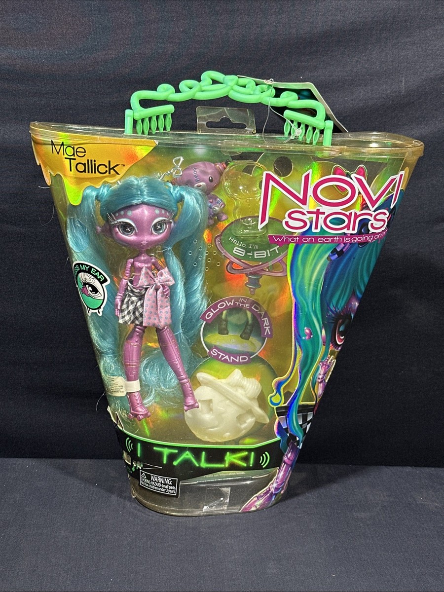 Novi Stars Mae Tallick Talking Robot Doll 8 Bit Stand Vintage 2012