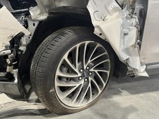 Used Wheel fits: 2019 Lincoln Nautilus 20x8 aluminum 15 spoke Grade A