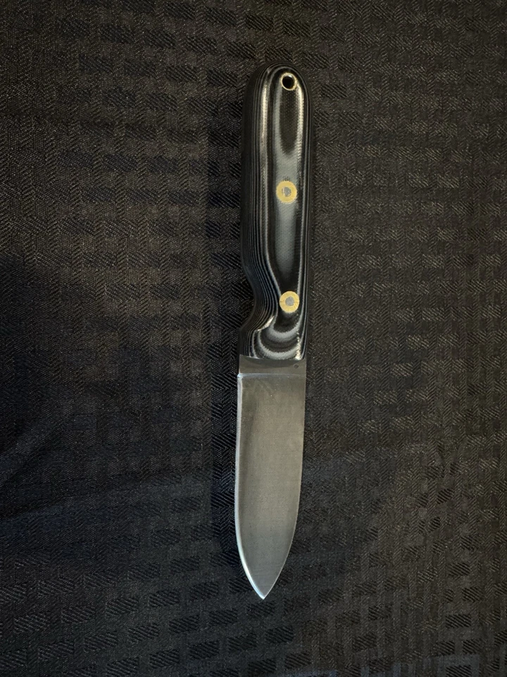 Facas para cavalos cegas Bushcrafter compradas em 2012 cabo Micarta preto e branco - Imagem 4 de 4