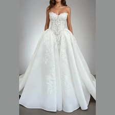 Customized White Lace Appliques Strapless Wedding Dress Floor-Length Sleeveless