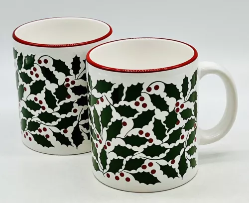 Waechtersbach SPAIN White Christmas Green Holly Red Berries Coffee Mug Lot of 2