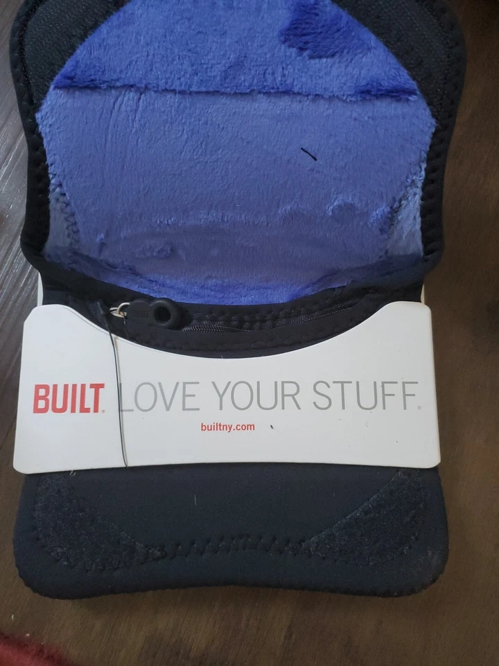 BUILT Neoprene Envelope For Kindle, Kindle Touch, Kindle Paperwhite - Image 3 of 3