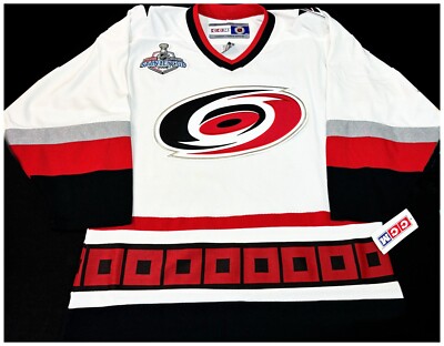 VINTAGE-NWT-MD CAROLINA HURRICANES HOME 2006 STANLEY CUP PATCH CCM