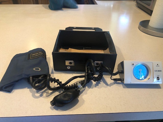 Vintage/Antique Sphygmomanometer Blood Pressure Monitor