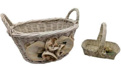 Paar weiße Korb Aufbewahrung/Ostern/Geschenkkörbe mit Griffen & Blumendekor