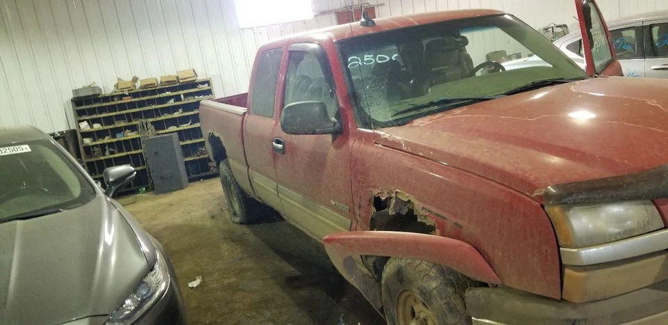 Rear Leaf Spring Fits 01-10 SIERRA 2500 PICKUP 2115505 - Image 2 of 4
