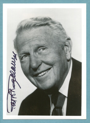 Ralph Bellamy   13 x 18 cm