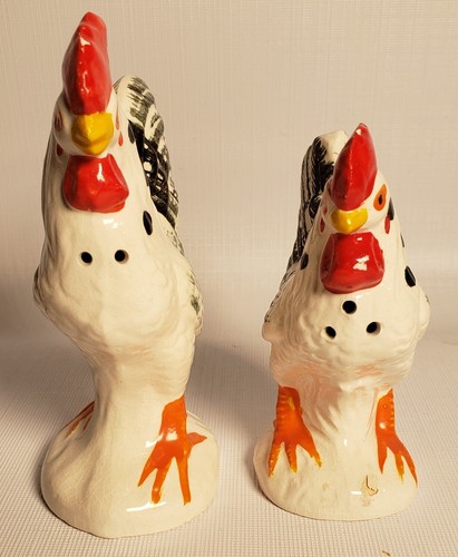 Vintage Rooster Large Salt and Pepper Hand Painted 1950s 5" and 4" Japan A40 - Imagen 3 de 5