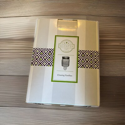 Scentsy Chasing Fireflies Mini Wax Warmer and Nightlight NEW IN BOX!