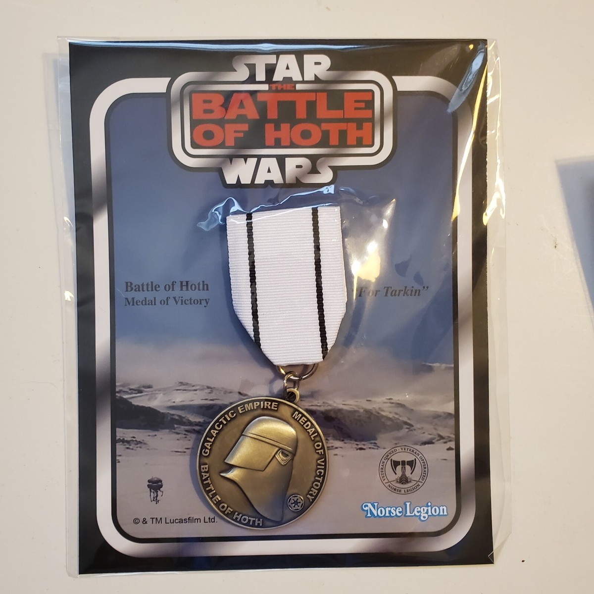 DELUXE Star Wars Battle Hoth Medal of Victory Badge- 1.75