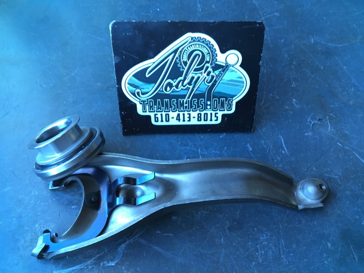 GM 3892632 Clutch Fork & GM Short TOB Chevelle Camaro Nova TKX