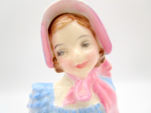 Royal Doulton "Wendy" Figurine Bone China HN 2109 Vintage 1952 Blue Dress - Picture 5 of 7