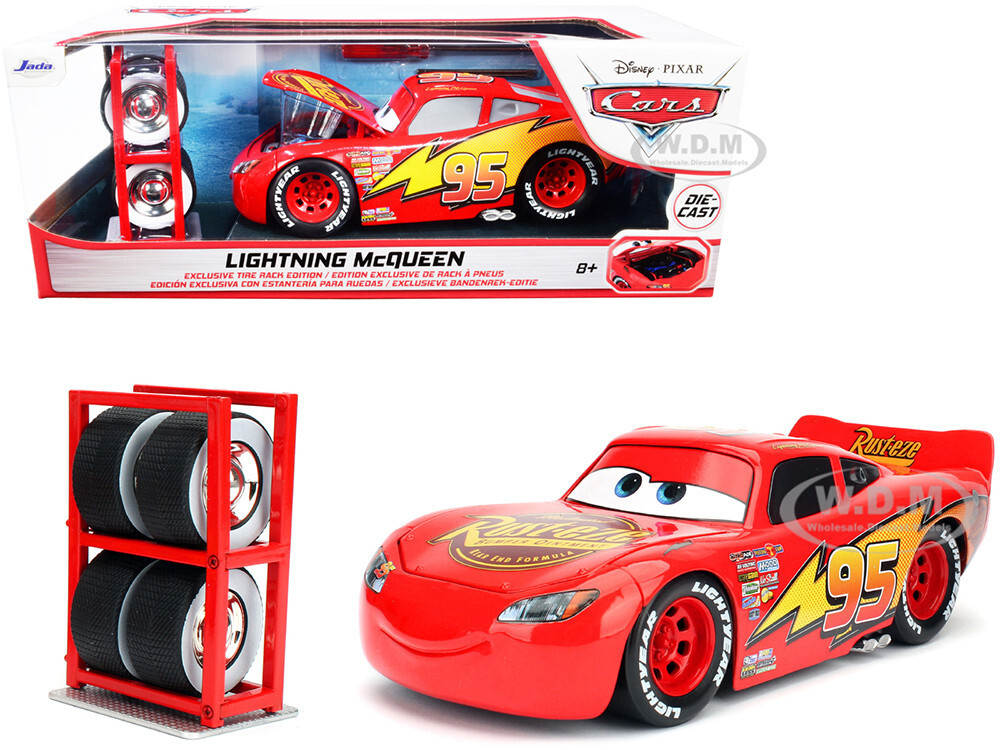 LIGHTNING MCQUEEN #95 W/EXTRA WHEELS 