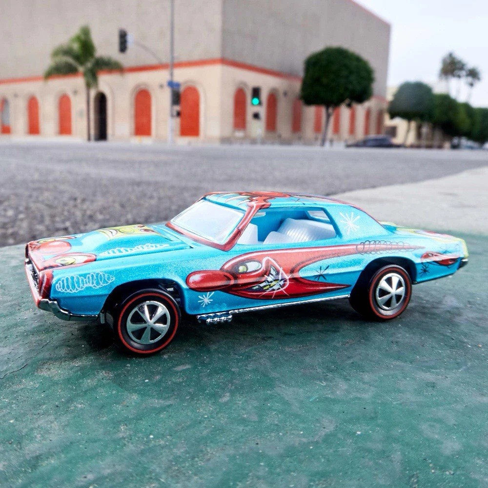 Presale Hot Wheels x Kenny Scharf “Zooom” Custom T-Bird