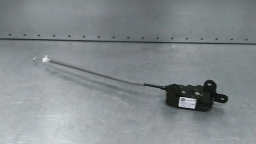 ACHTERKLEPSLOT BMW X5M (E70) SUV 4.4i V8 Turbo 32V (S63-B44A) 2011 51247162147 - Afbeelding 1 van 3