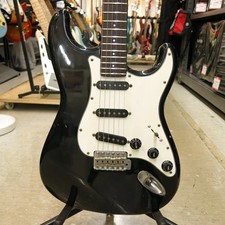 Squier ST-501BLKJV1983 Used 1983 w/Soft case