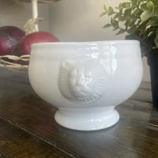 New W/O Tag Over and Back White Porcelain Lion's Head Soup Dip Bowl Serveware