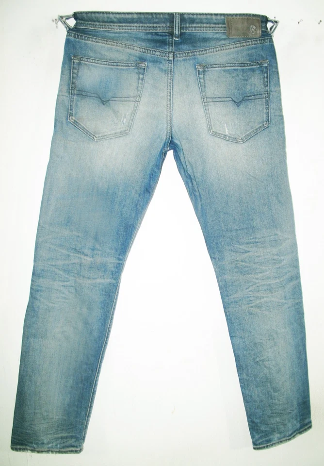 *HOT Men's DIESEL @ BUSTER 845F Slim TAPERED STRETCH DISTRESS Denim Jeans 33 x30 - Image 4 of 4