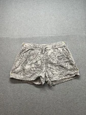 C&C California Shorts Womens Small Gray Leaf Print 100% Lyocell Casual