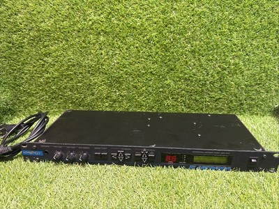 Digtech Vocalist II Five Part Vocal Harmony Processor