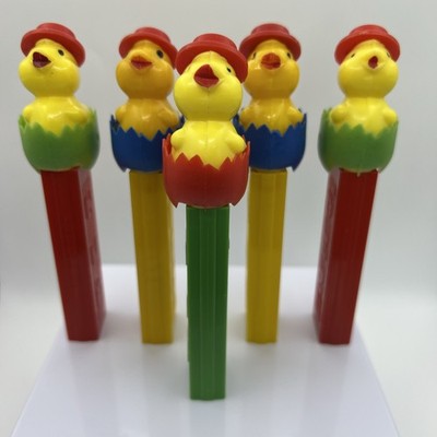 Vintage PEZ Chick In Egg Dispenser Lot Of 5 Red Yellow Green Austria