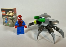 LEGO Marvel: Spider-Man Super Jumper (30305) | Built Complete | Manual & Minifig