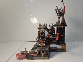 LEGO NEXO KNIGHTS: Jestro's Volcano Lair 70323 Evil Mobile 70316 Moltor's 70313