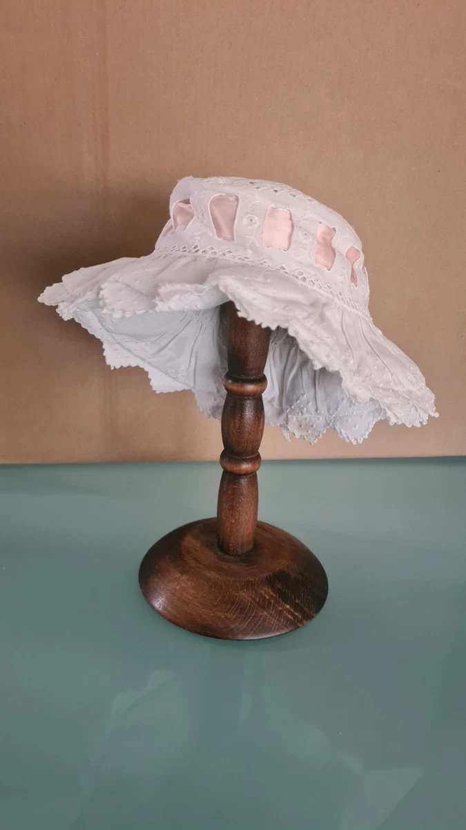 Chapeau Miniature Ancien – Accessoire Poupée Vintage
