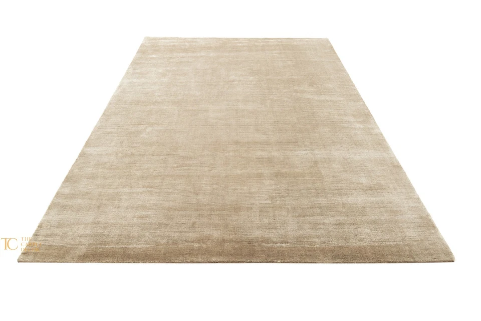 Luxury Viscose Shag Area Rug Hand Tufted Beige Cream Modern Soft Plush Carpet - Image 3 of 4
