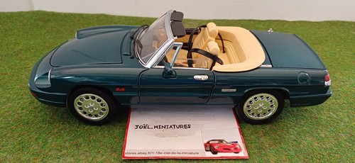 ALFA ROMEO SPIDER PININFARINA Green 1/18 UNIVERSAL HOBBIES Open Convertible - Picture 2 of 8
